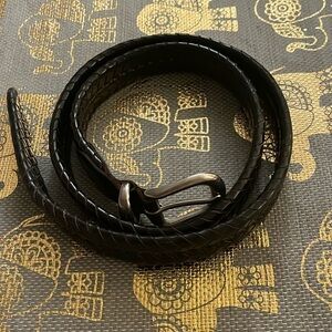 Men’s black braided belt silver buckle